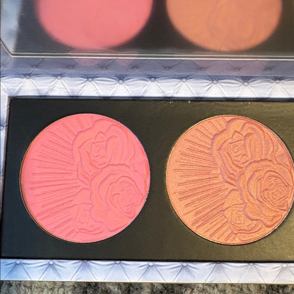 BNIB Pat McGrath Labs X Bridgerton Divine Blush & Glow Trio: Love at First Blush - Picture 9 of 10